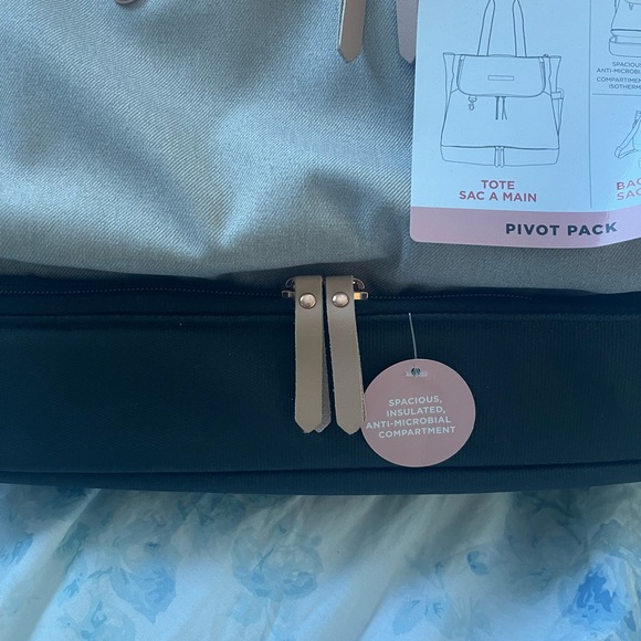 petunia pickle bottom diaper bag *BRAND NEW* - Picture 11 of 11